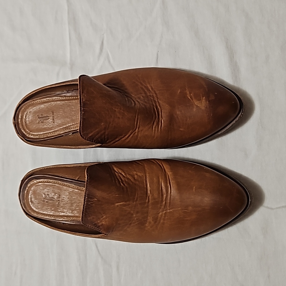 FRYE Mule